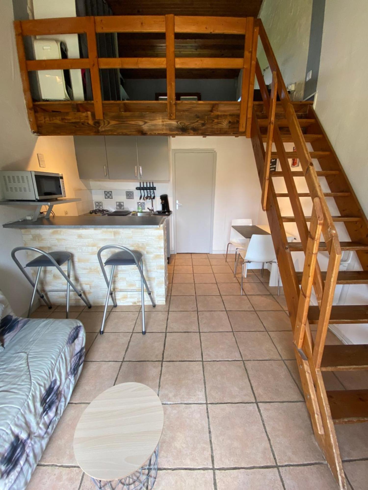 La Casa De Bianca Lägenhet Teyran Exteriör bild