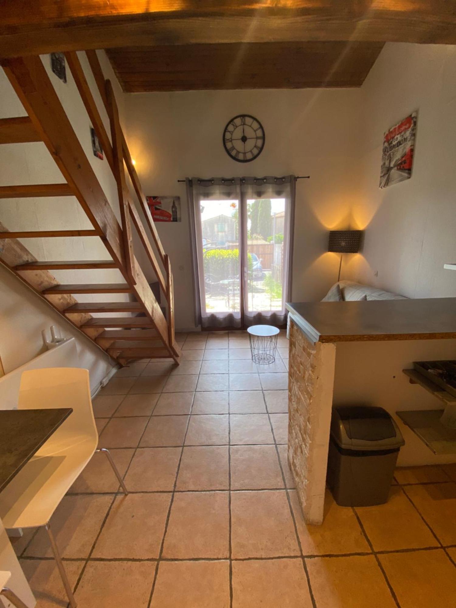 La Casa De Bianca Lägenhet Teyran Exteriör bild