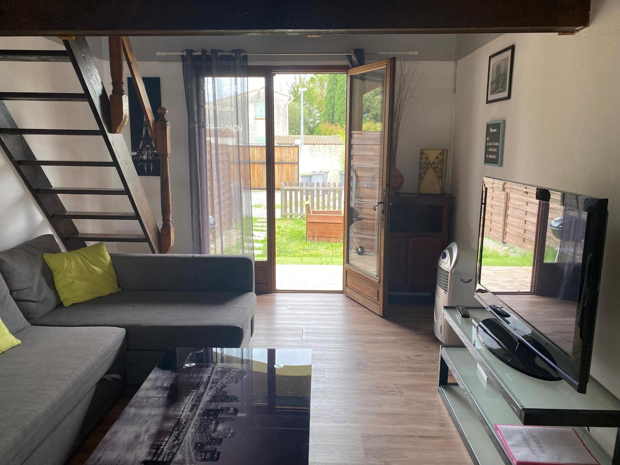 La Casa De Bianca Lägenhet Teyran Exteriör bild
